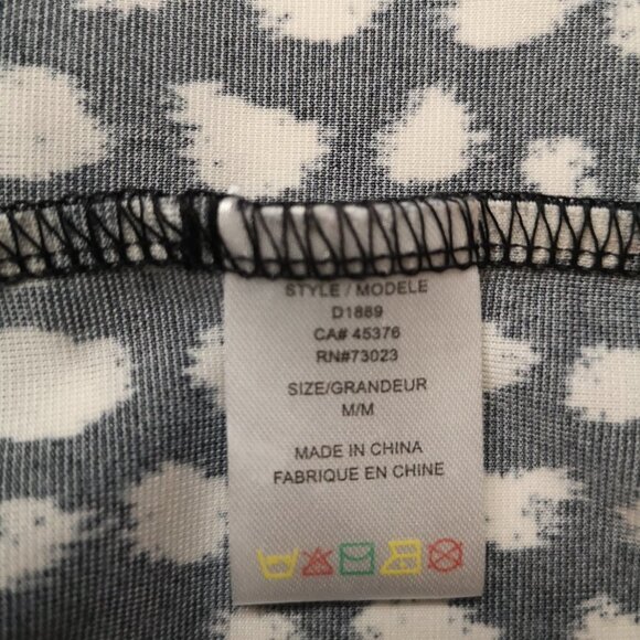 2 / $30.00 -Suzy Shier Cap Sleeve Ladies Size Medium Black & White Pattern Dress - Picture 6 of 7